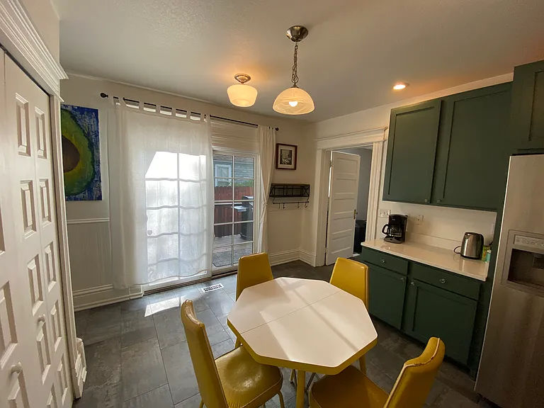 706 W Pikes Peak Ave #L1 — Photo 29