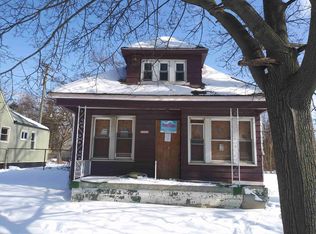 17472 Maine Ave, Hamtramck, MI 48212