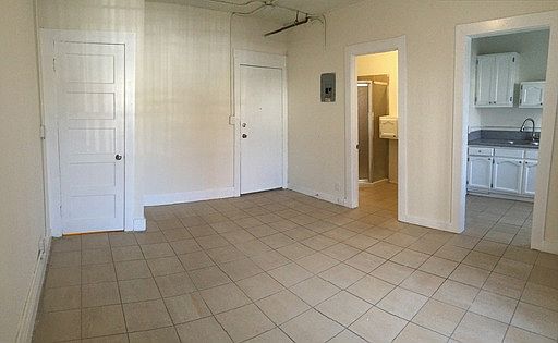 4th image of 916 Georgia St APT 108