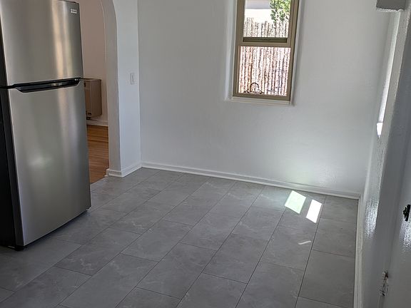 3rd image of 634 Alicia St