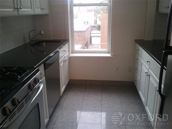 3rd image of 2404 41st St APT 5