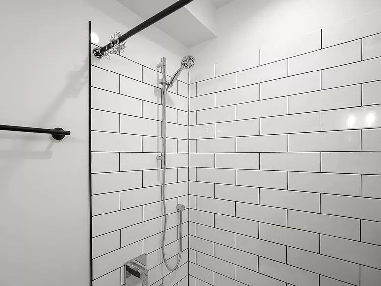 2219 N Hamilton Ave #6 — Photo 16