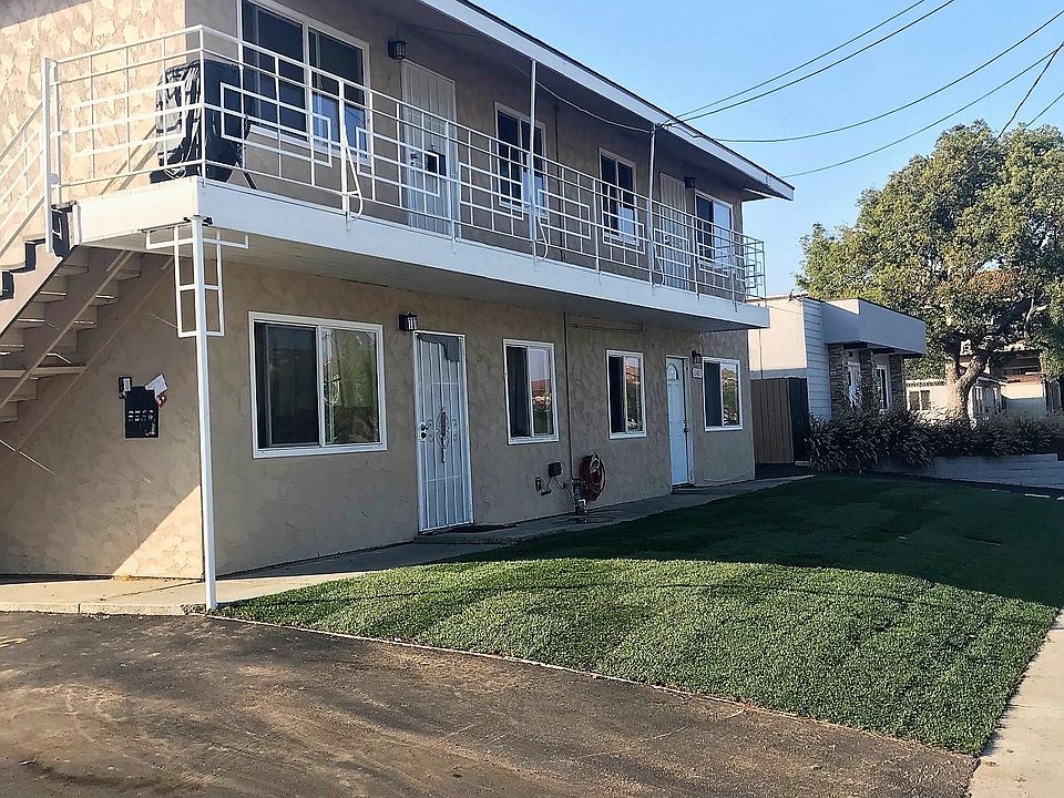 2nd image of 22627 Figueroa St #22627