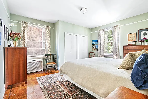 Sold by Corcoran | media 4