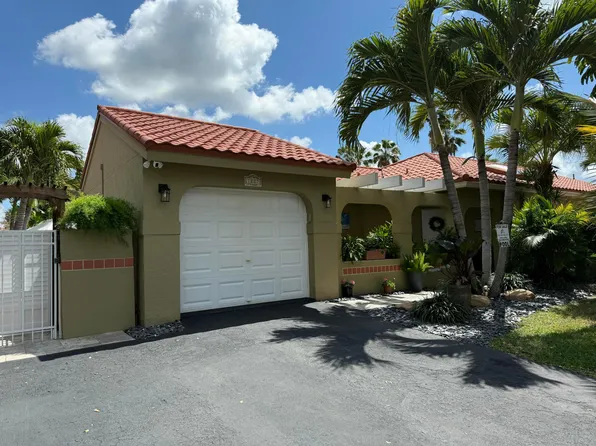 1227 Seagrape Circle, Weston, FL 33326