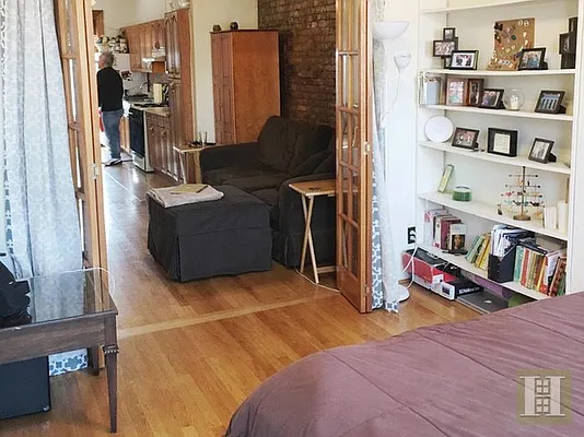 Rented by Halstead Real Estate | media 4