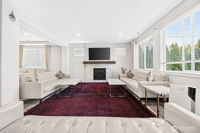 5th image of 37217 29th Avenue S