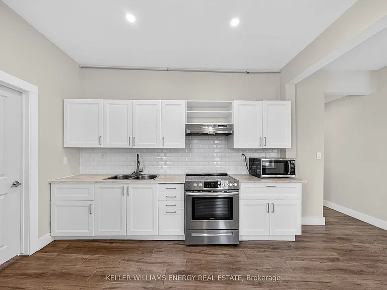 302 Picton Main St #4 — Photo 7