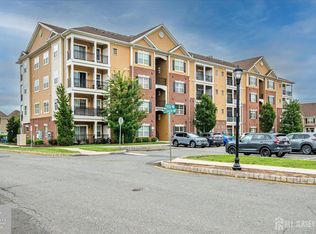 712 Strassle Way, Terrace, NJ 07080