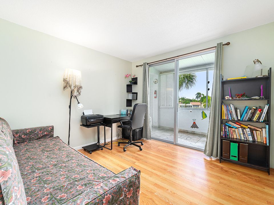 1st image of 2528 Boundbrook Drive S #206