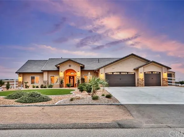 7988 Merrick St, Phelan, CA 92371