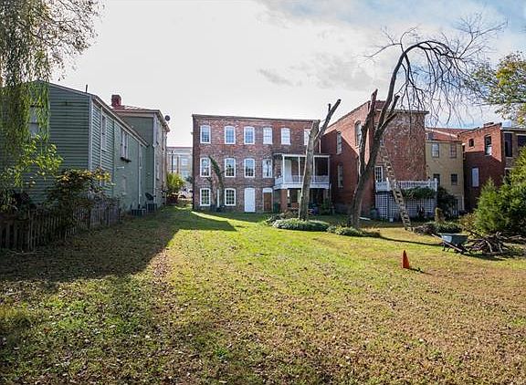4th image of 519 W Washington St