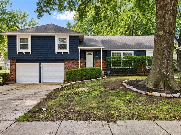 9800 Walmer St, Overland Park, KS 66212