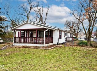 33 W Mill St, New Palestine, IN 46163