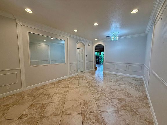 4th image of 7447 Briella Dr