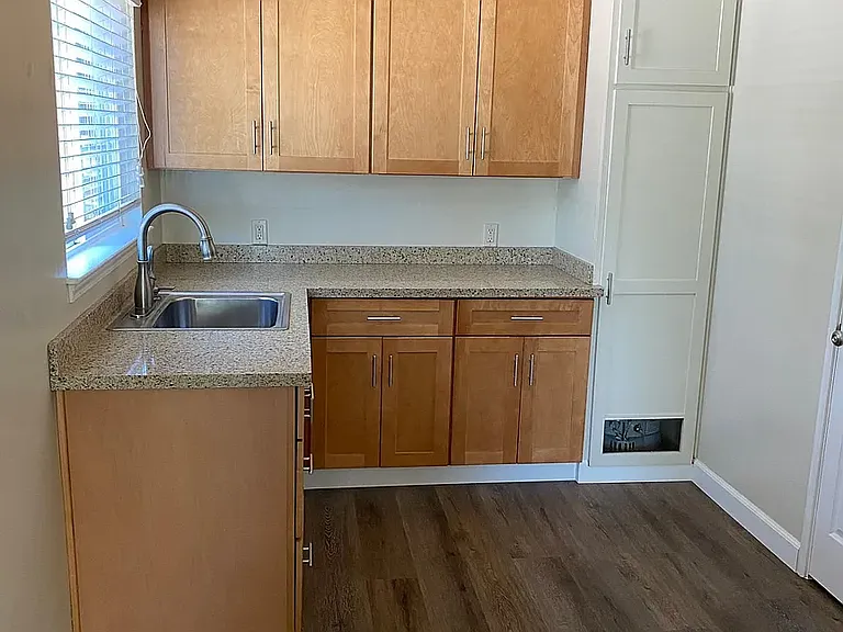494 Dover Way #492 — Photo 16