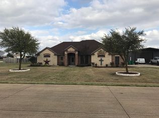 470 Davenport Dr, Waxahachie, TX 75167