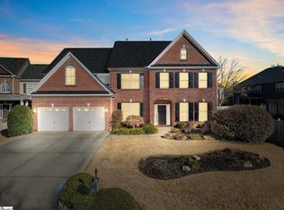 6 Farren Ct, Greenville, SC 29607