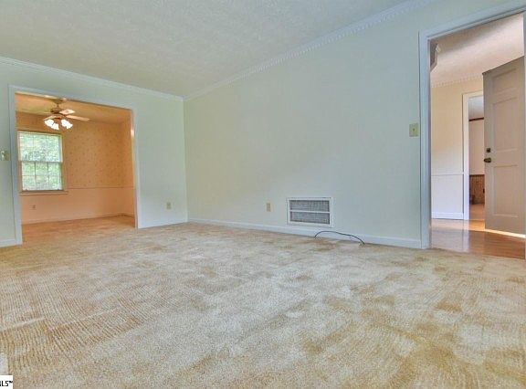 5th image of 106 Vicksburg Ct
