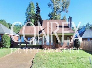 221 Sycamore Dr, Brandon, MS 39042