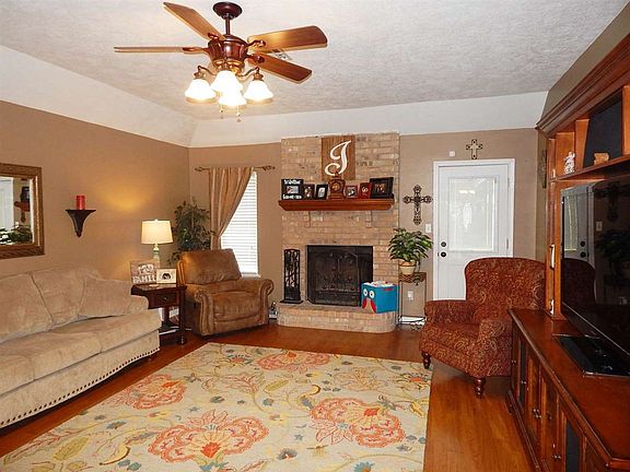 3rd image of 2321 Avenue E