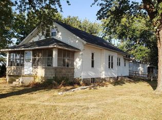 18018 State Route 127, Carlyle, IL 62231