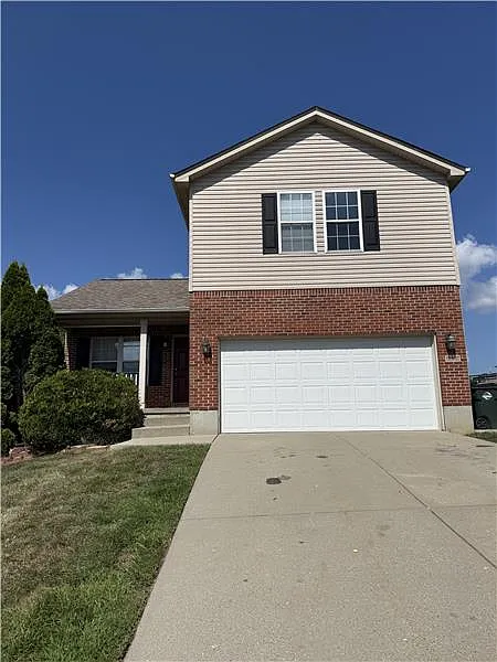 3 bed, 2.5 bath, 1400 sqft, $1,795 — Photo 1