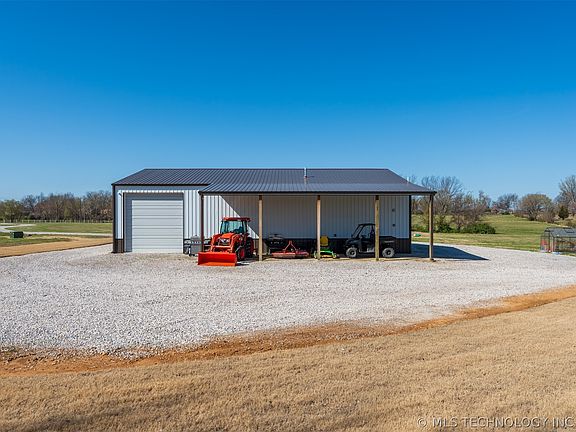 4th image of 9195 E 580th Rd