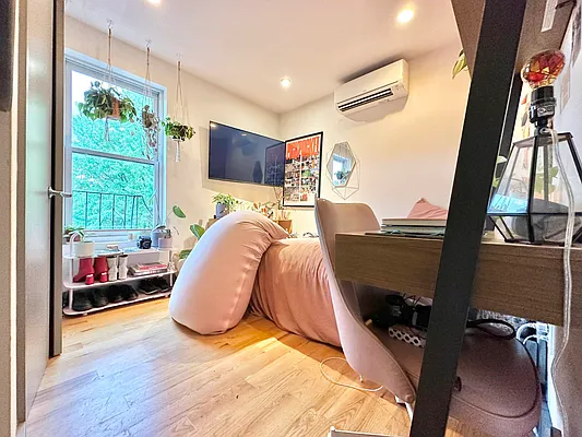 Rented by Doorway NYC, LLC | media 17