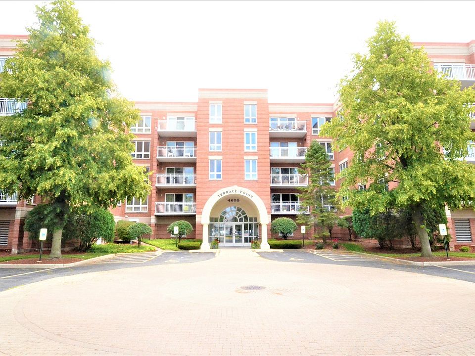 1st image of 4655 N Cumberland Ave APT 210