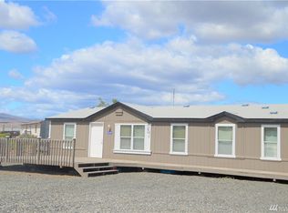 249 Sunshine Cir SW, Mattawa, WA 99349