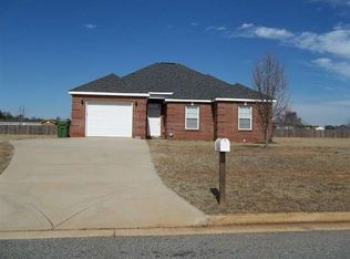 205 Danube Way, Byron, GA 31008