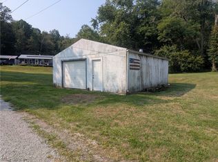 E Bank St, Uhrichsville, OH 44683