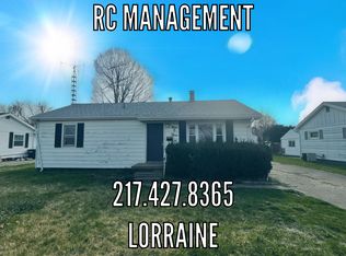 903 Lorraine St, Danville, IL 61832