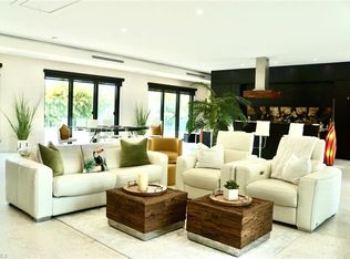 1391 Oakes Blvd, Naples, FL 34119