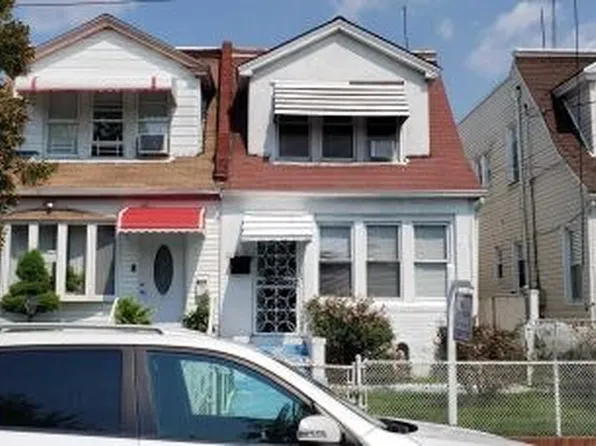 25-13 Humphrey St, East Elmhurst, NY 11369