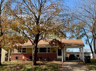 1027 Carver St, Iowa City, IA 52240