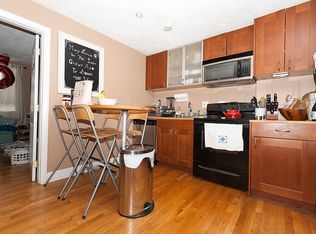 47 Gardner St APT 15, Boston, MA 02134