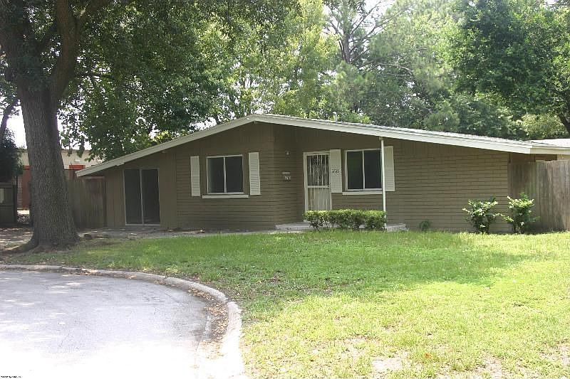 1st image of 5703 Marlin Ct