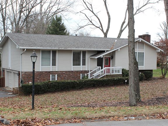 2nd image of 12360 N Fox Den Dr