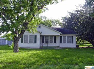 391 Fm 236, Victoria, TX 77905