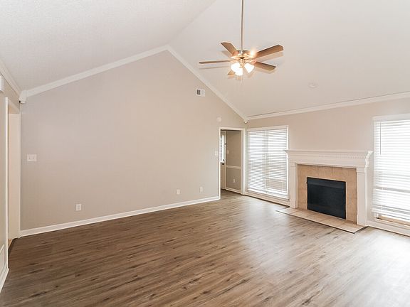 3rd image of 9319 Chimneyrock Blvd