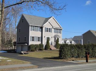 34 Hopkins St, Wilmington, MA 01887