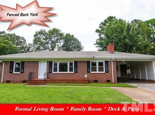 504 W Chestnut St, Selma, NC 27576