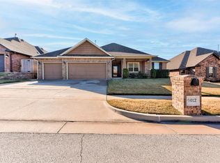 9012 NW 85th St, Yukon, OK 73099