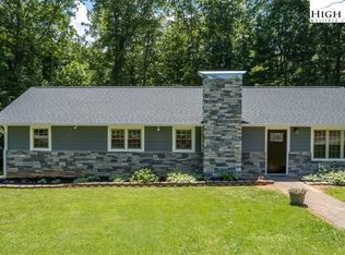 174 Little River Dr, Sparta, NC 28675