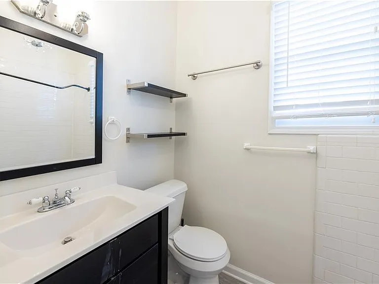 897 Argonne Ave NE #1 — Photo 9