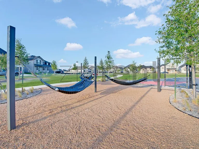 1408 Bonsmara Dr — Photo 29