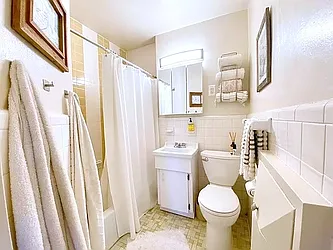 Rented by Manhattan Spaces