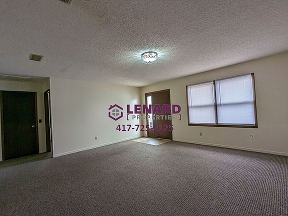 4th image of 214 W College St #B